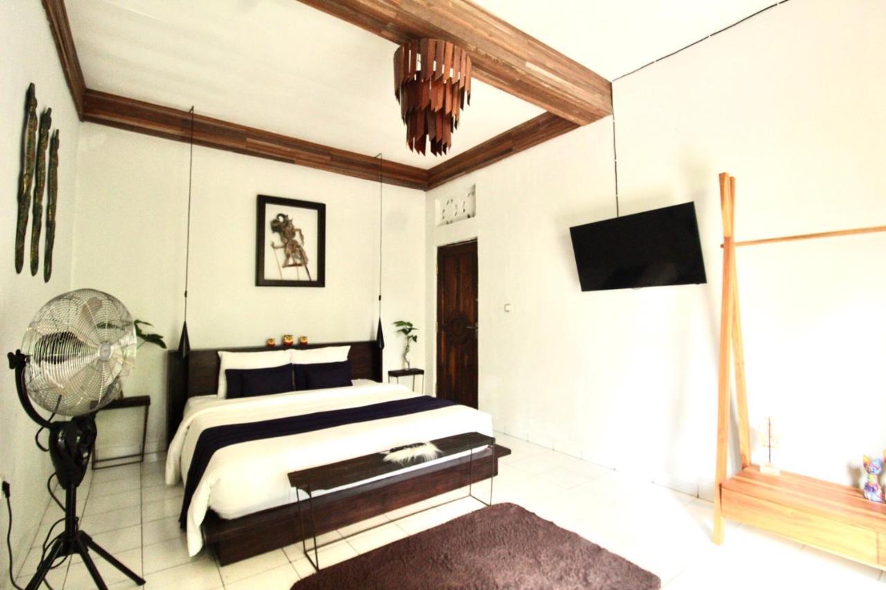 Umah Nik Kepitu Apartment Gianyar  Exterior photo